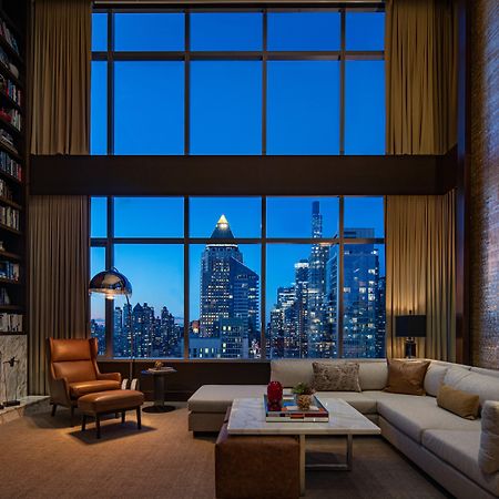 Intercontinental New York Times Square By Ihg Hotel Exterior photo